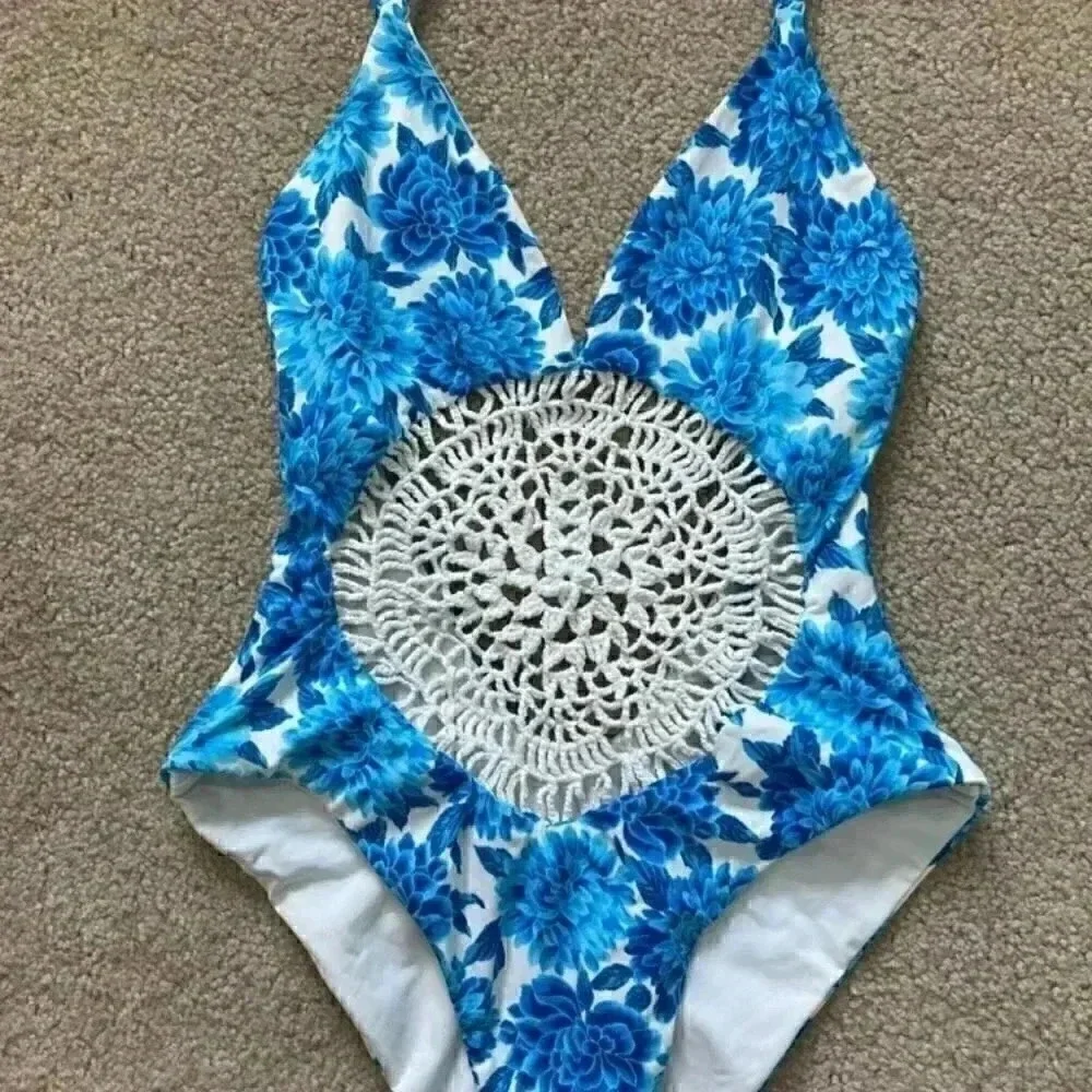 Frankie's Bikinis Poppy One Piece Blue Dahlia in size medium